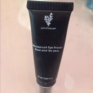 Younique New Eye Primer